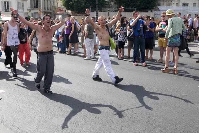 seeshoot 2012 cm gay pride prisoners 20120630 170053